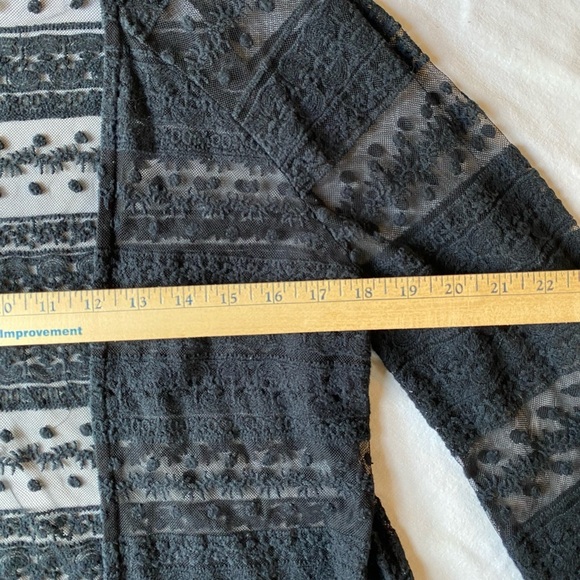 Forever 21 Black Sheer Boho Lace Cardigan Size Medium - Picture 6 of 10